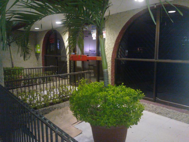 Hotel Y Restaurante Ritz De Tabasco 比亚埃尔莫萨 外观 照片