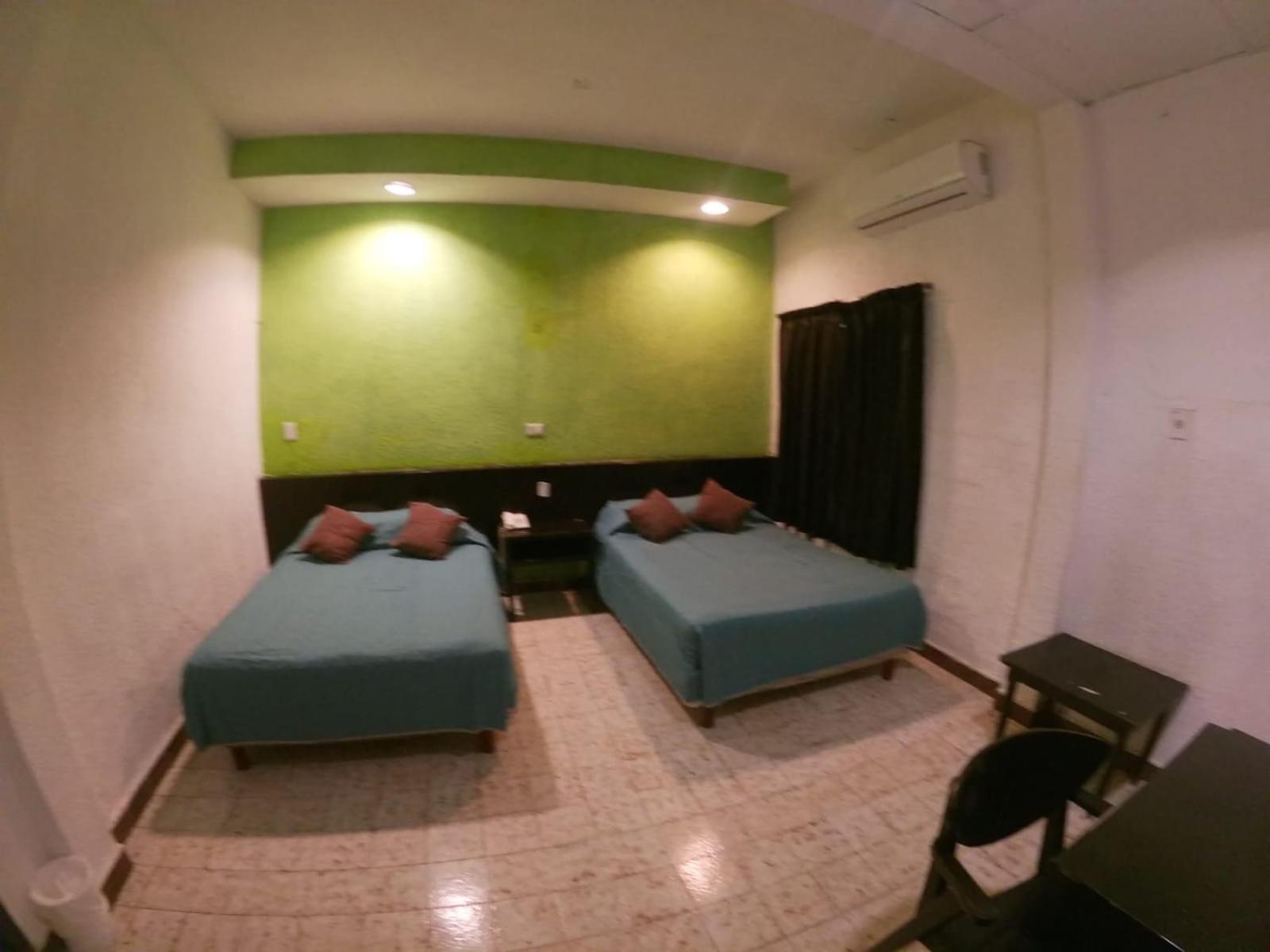Hotel Y Restaurante Ritz De Tabasco 比亚埃尔莫萨 外观 照片